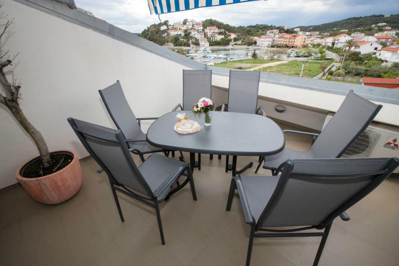 Apartment Sanja 라브 외부 사진